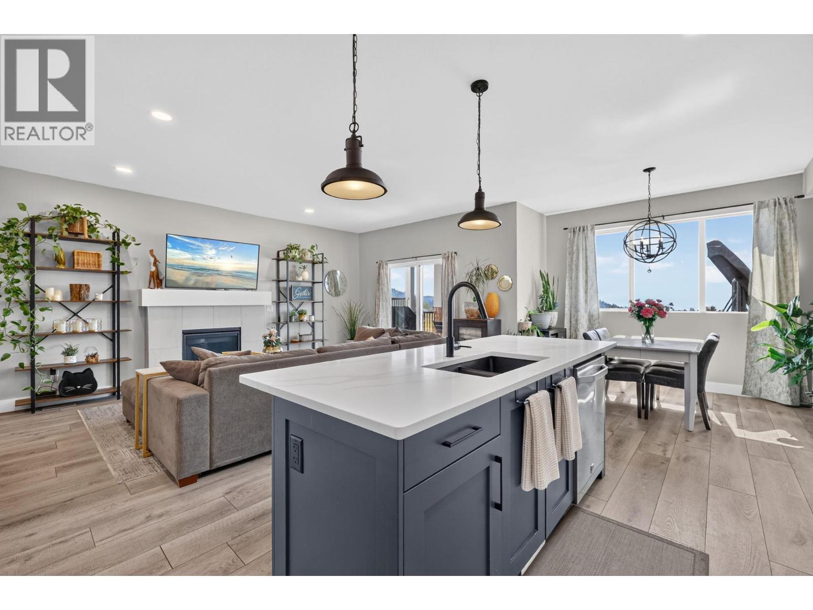 2359 Hawks Boulevard, West Kelowna, British Columbia  V4T 0A7 - Photo 12 - 10397136