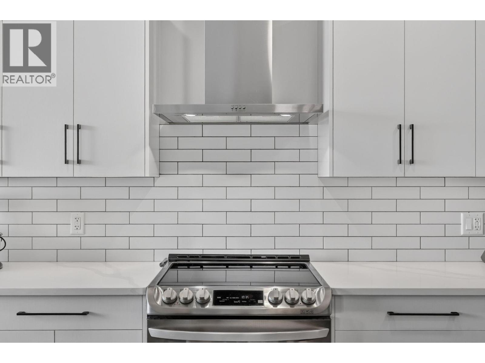 2359 Hawks Boulevard, West Kelowna, British Columbia  V4T 0A7 - Photo 13 - 10397136