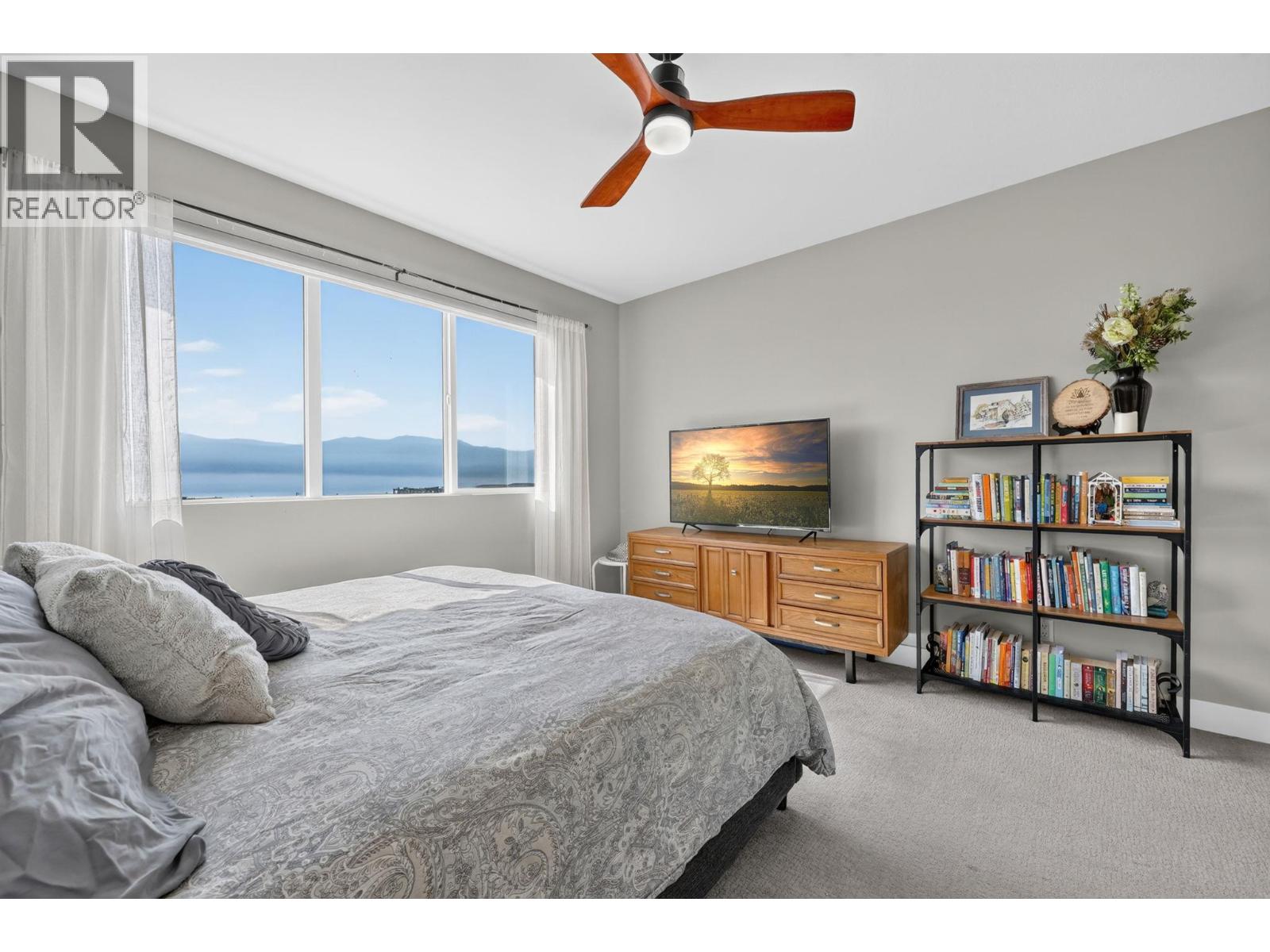 2359 Hawks Boulevard, West Kelowna, British Columbia  V4T 0A7 - Photo 3 - 10397136