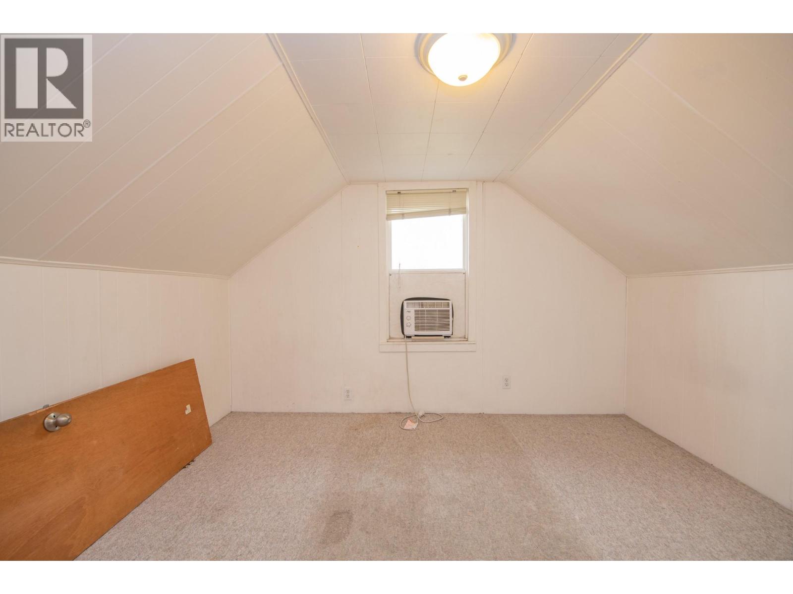 3007 38 Street, Vernon, British Columbia  V1T 6H7 - Photo 29 - 10397043