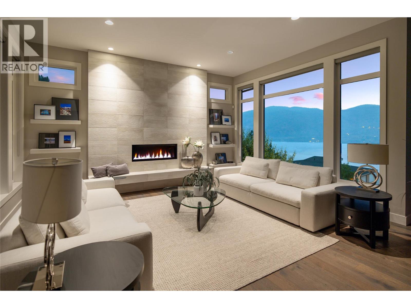 3320 Acacia Lane, Kelowna, British Columbia  V1V 3G1 - Photo 35 - 10395353
