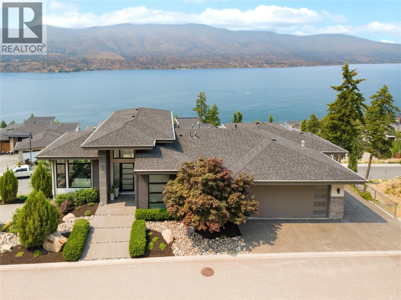 3320 Acacia Lane, Kelowna, British Columbia  V1V 3G1 - Photo 4 - 10395353