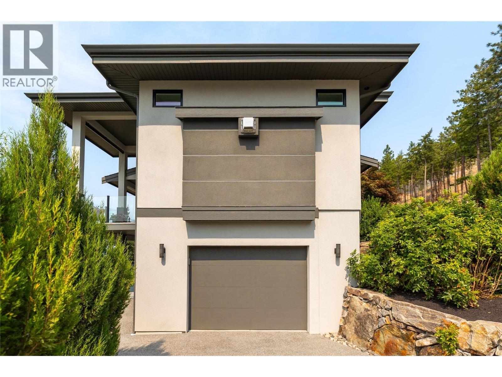 3320 Acacia Lane, Kelowna, British Columbia  V1V 3G1 - Photo 76 - 10395353