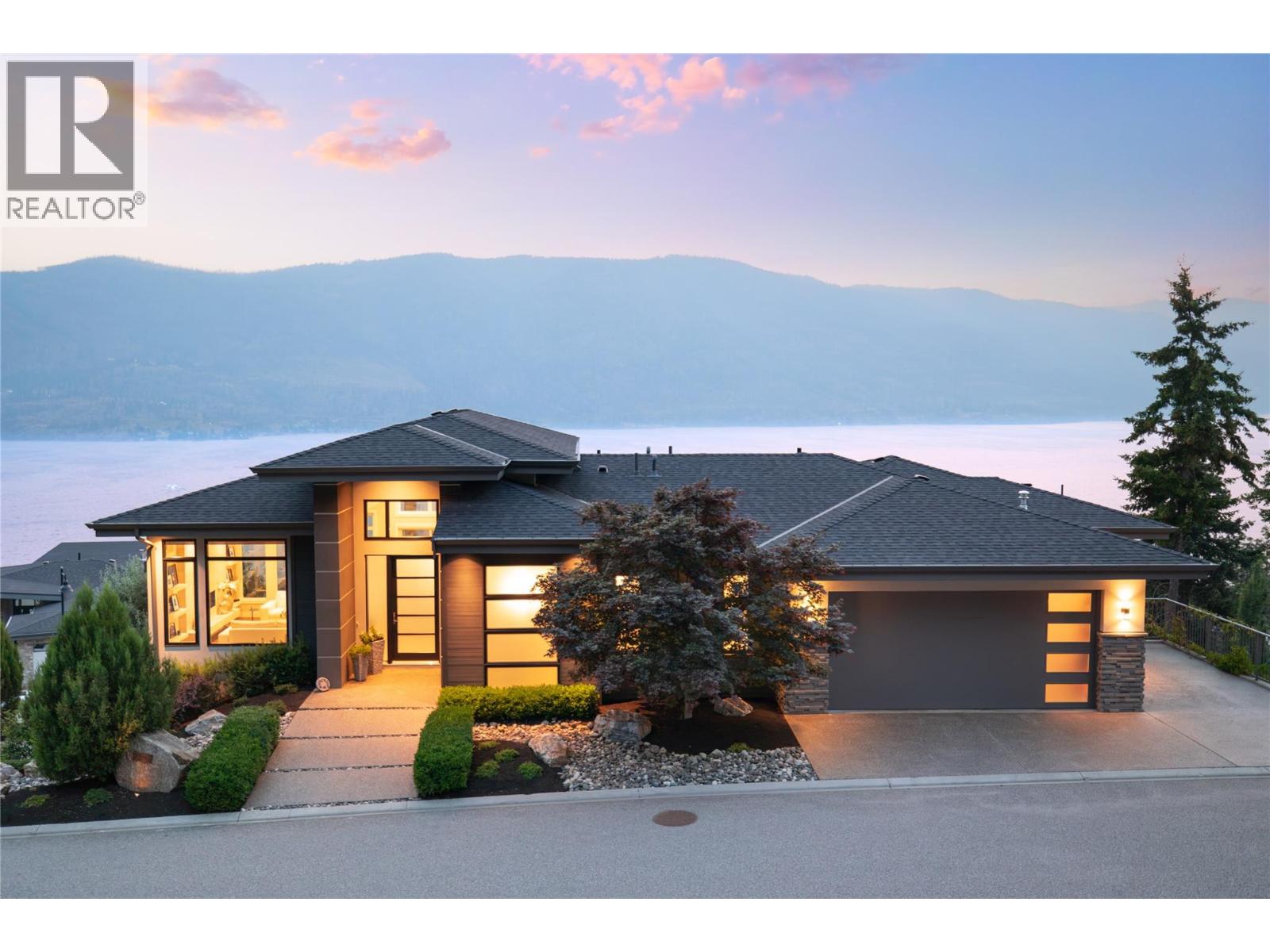 3320 Acacia Lane, Kelowna, British Columbia  V1V 3G1 - Photo 9 - 10395353