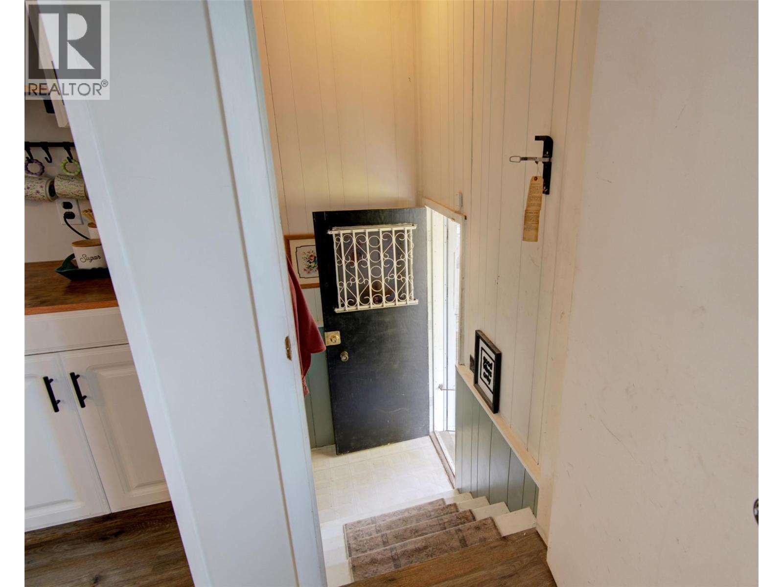 3903 27 Avenue, Vernon, British Columbia  V1T 1S8 - Photo 21 - 10397108
