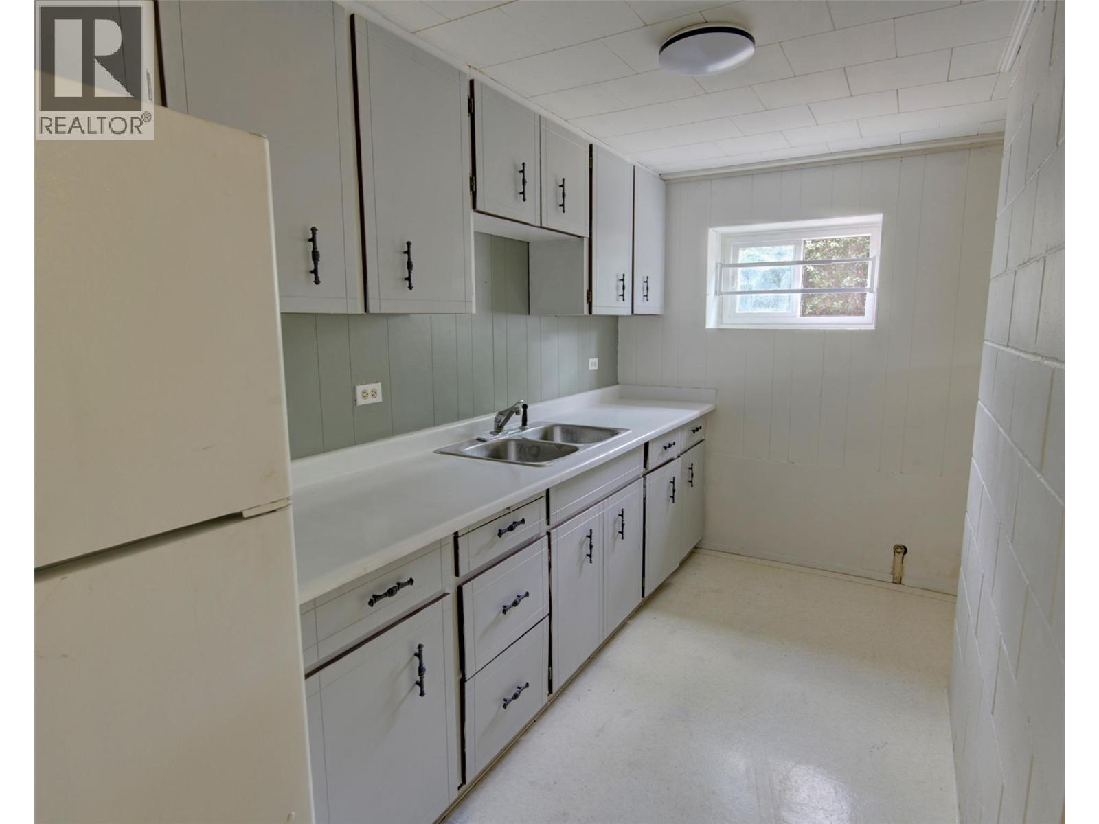 3903 27 Avenue, Vernon, British Columbia  V1T 1S8 - Photo 30 - 10397108