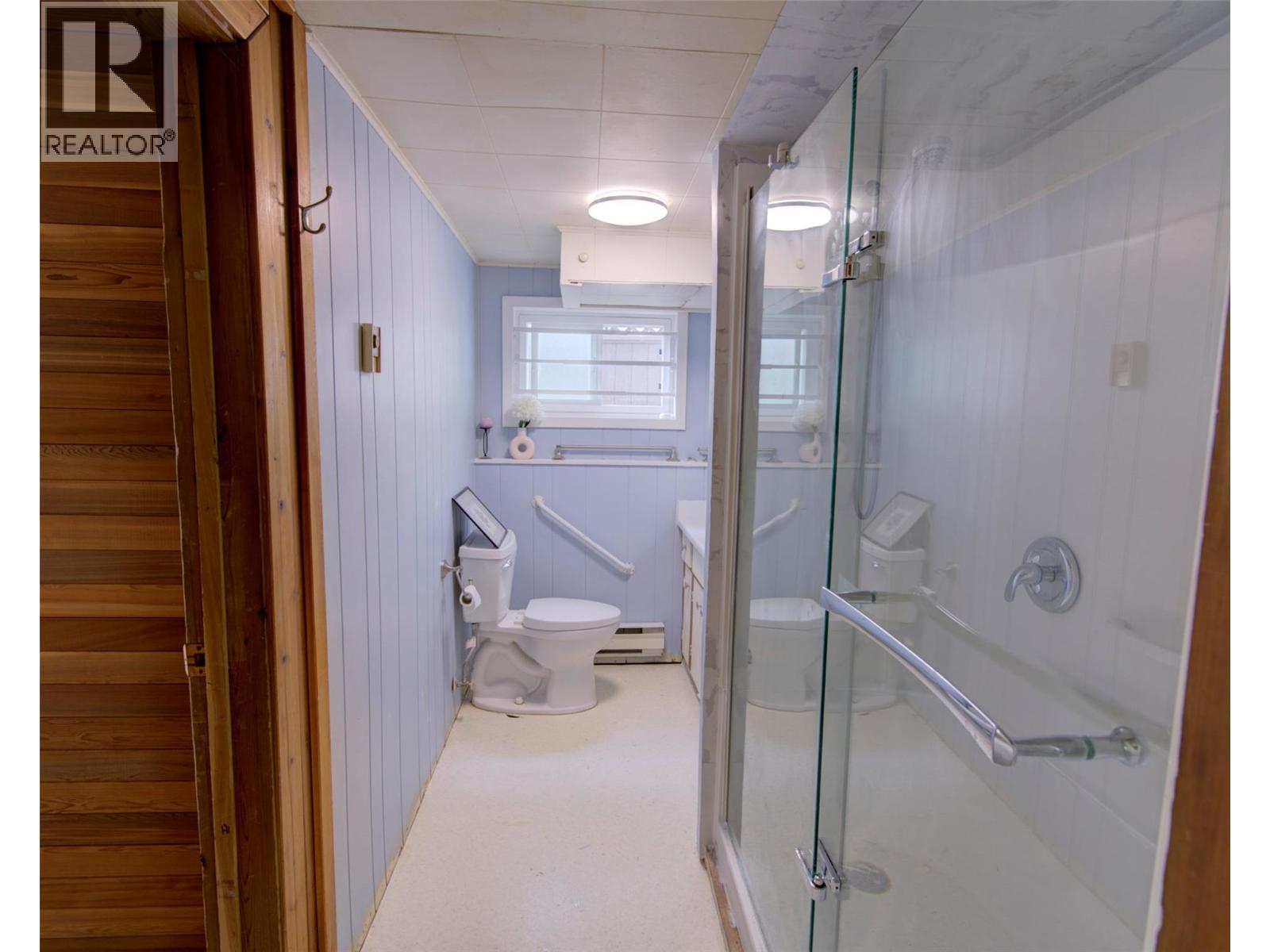 3903 27 Avenue, Vernon, British Columbia  V1T 1S8 - Photo 32 - 10397108