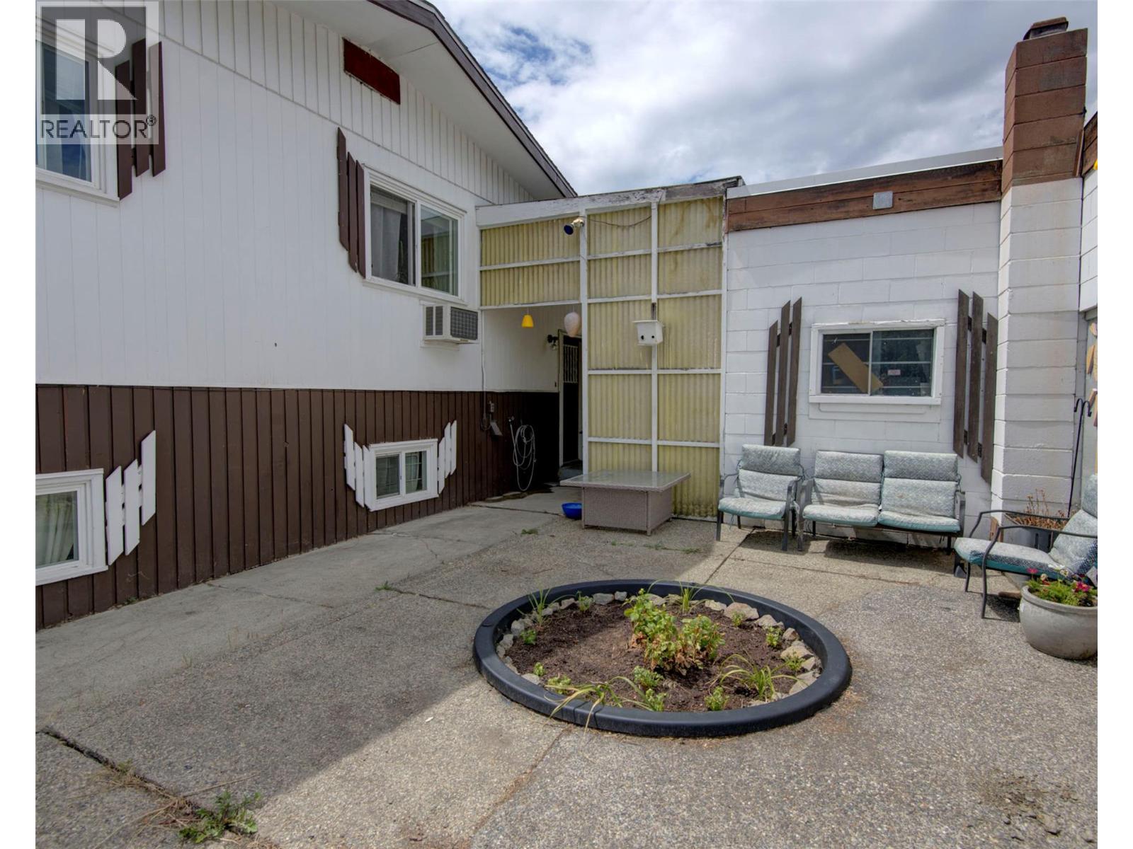 3903 27 Avenue, Vernon, British Columbia  V1T 1S8 - Photo 36 - 10397108