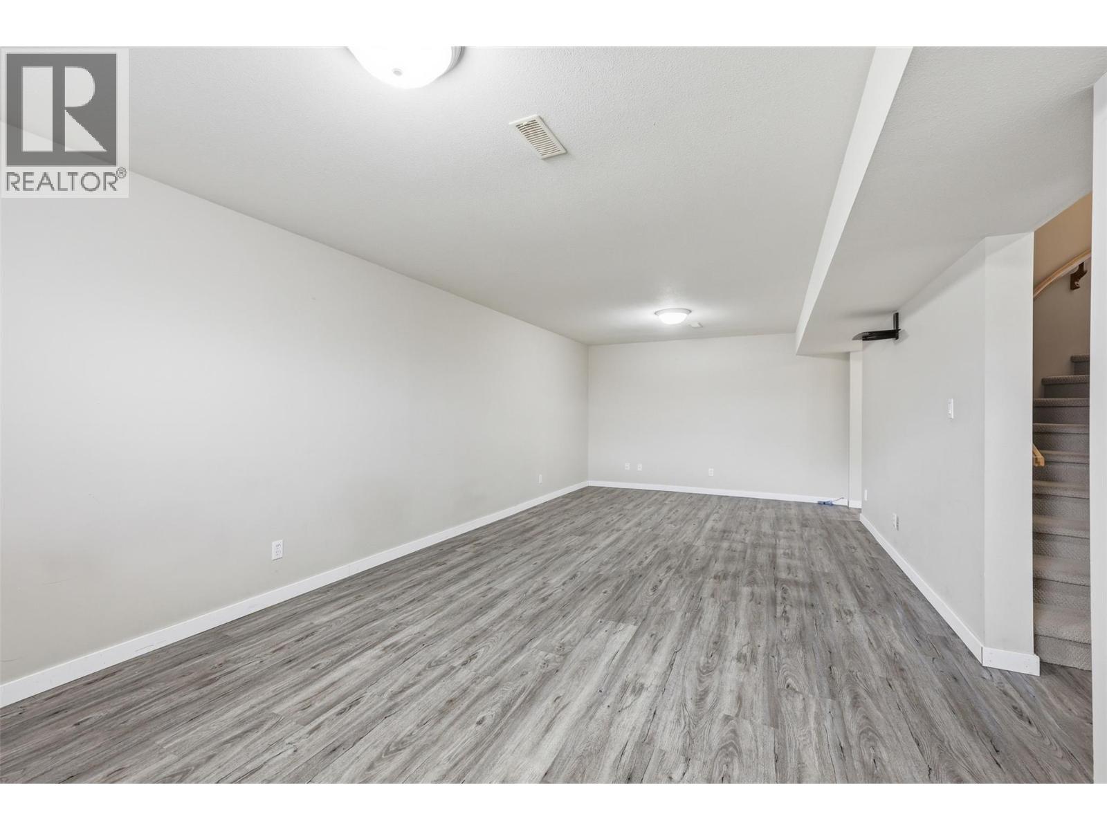 2076 Muirfield Road, Kamloops, British Columbia  V1S 1S6 - Photo 42 - 10397101