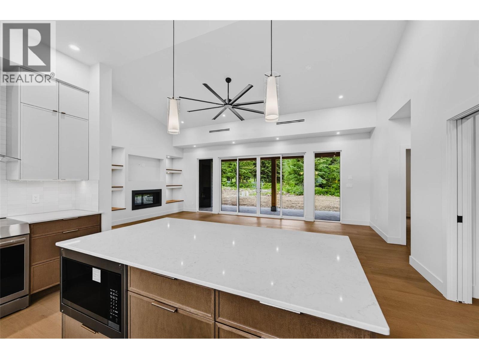 7769 Holt Road, Balfour, British Columbia  V0G 1C0 - Photo 14 - 10397081
