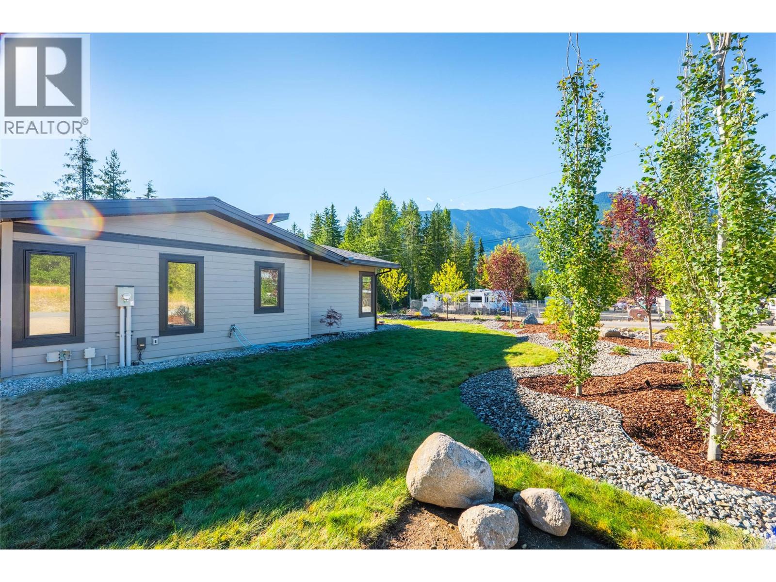 7769 Holt Road, Balfour, British Columbia  V0G 1C0 - Photo 49 - 10397081