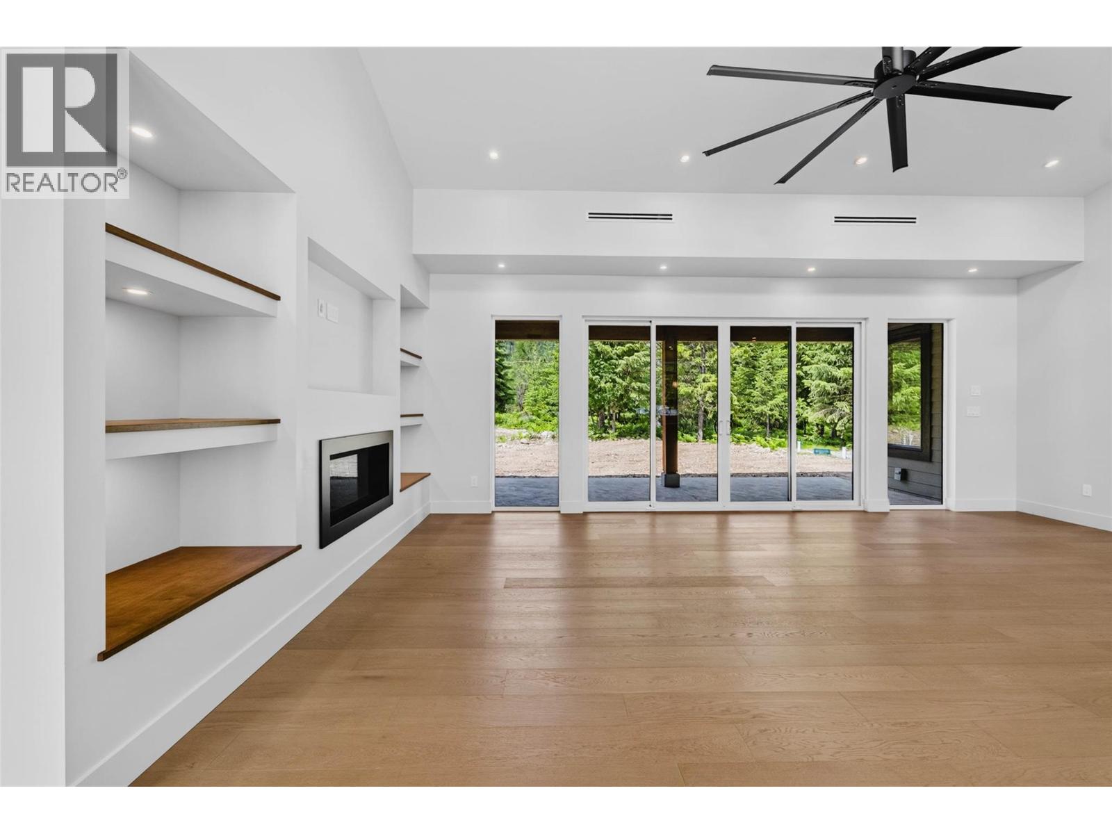 7769 Holt Road, Balfour, British Columbia  V0G 1C0 - Photo 7 - 10397081