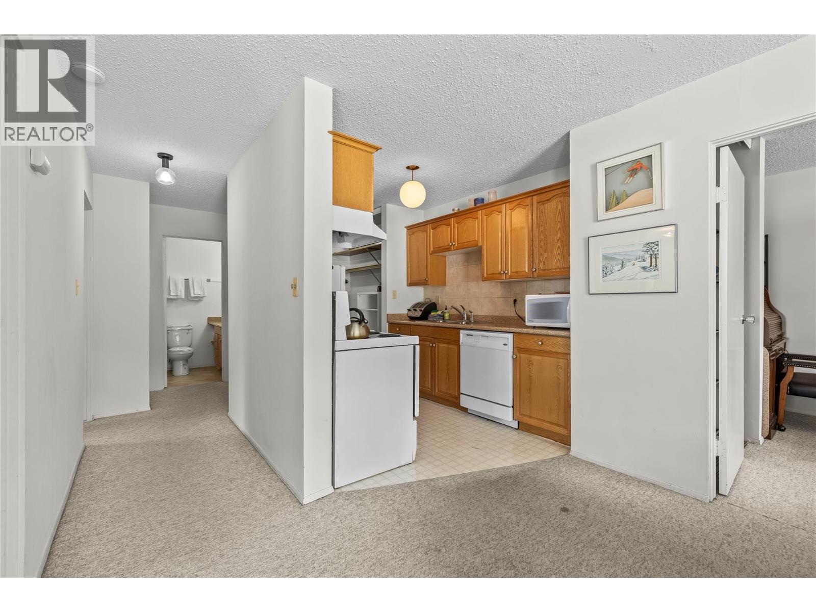 6430 Whiskey Jack Road Unit# 302, Big White, British Columbia  V1P 1T4 - Photo 12 - 10397139