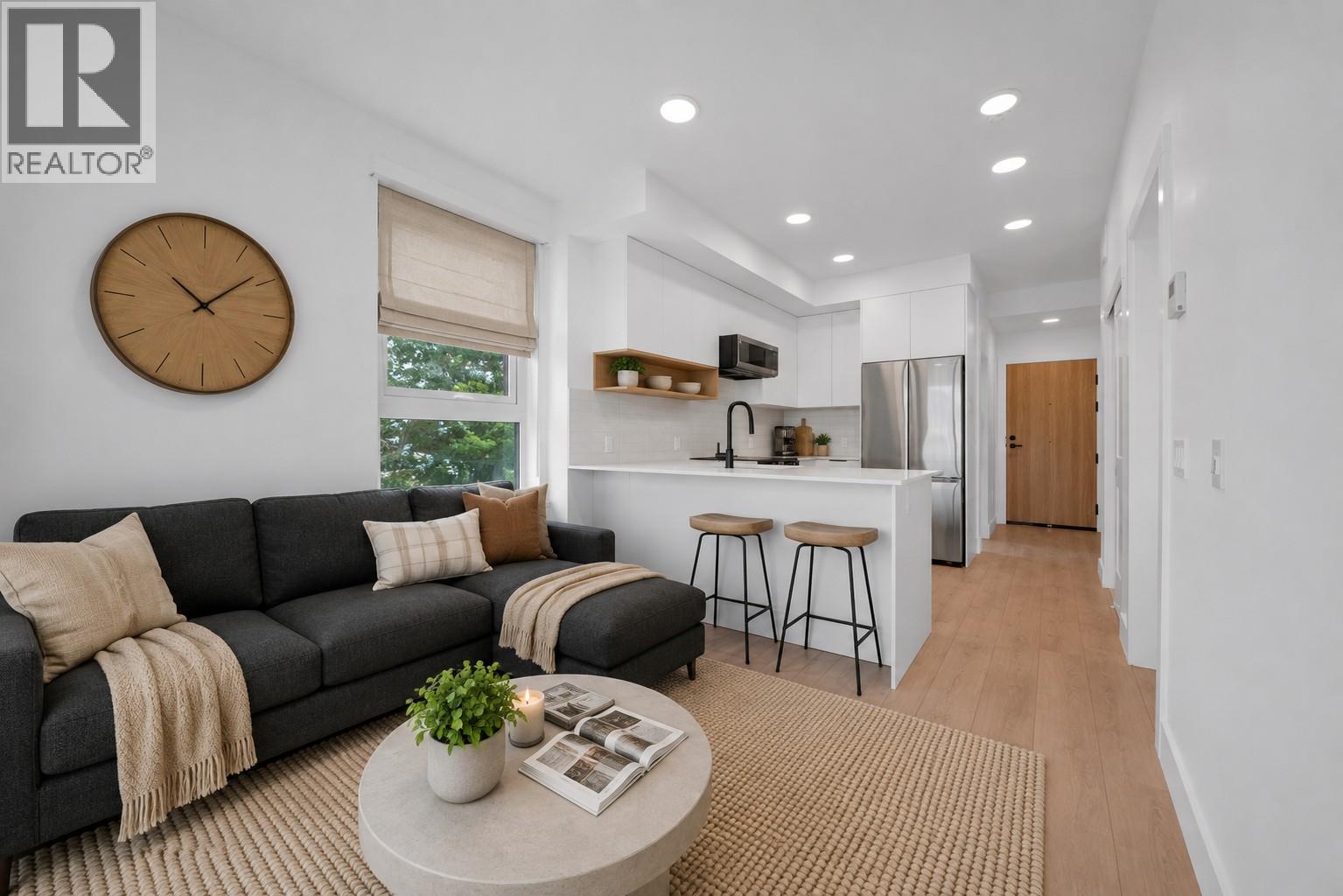 620 Coronation Avenue Unit# 312, Kelowna, British Columbia  V1Y 7A1 - Photo 1 - 10396939