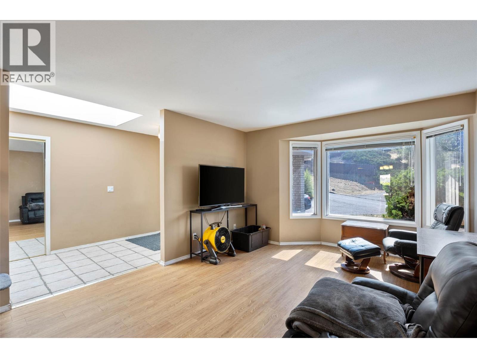 219 Strom Road, Kamloops, British Columbia  V2C 4M1 - Photo 6 - 10396136