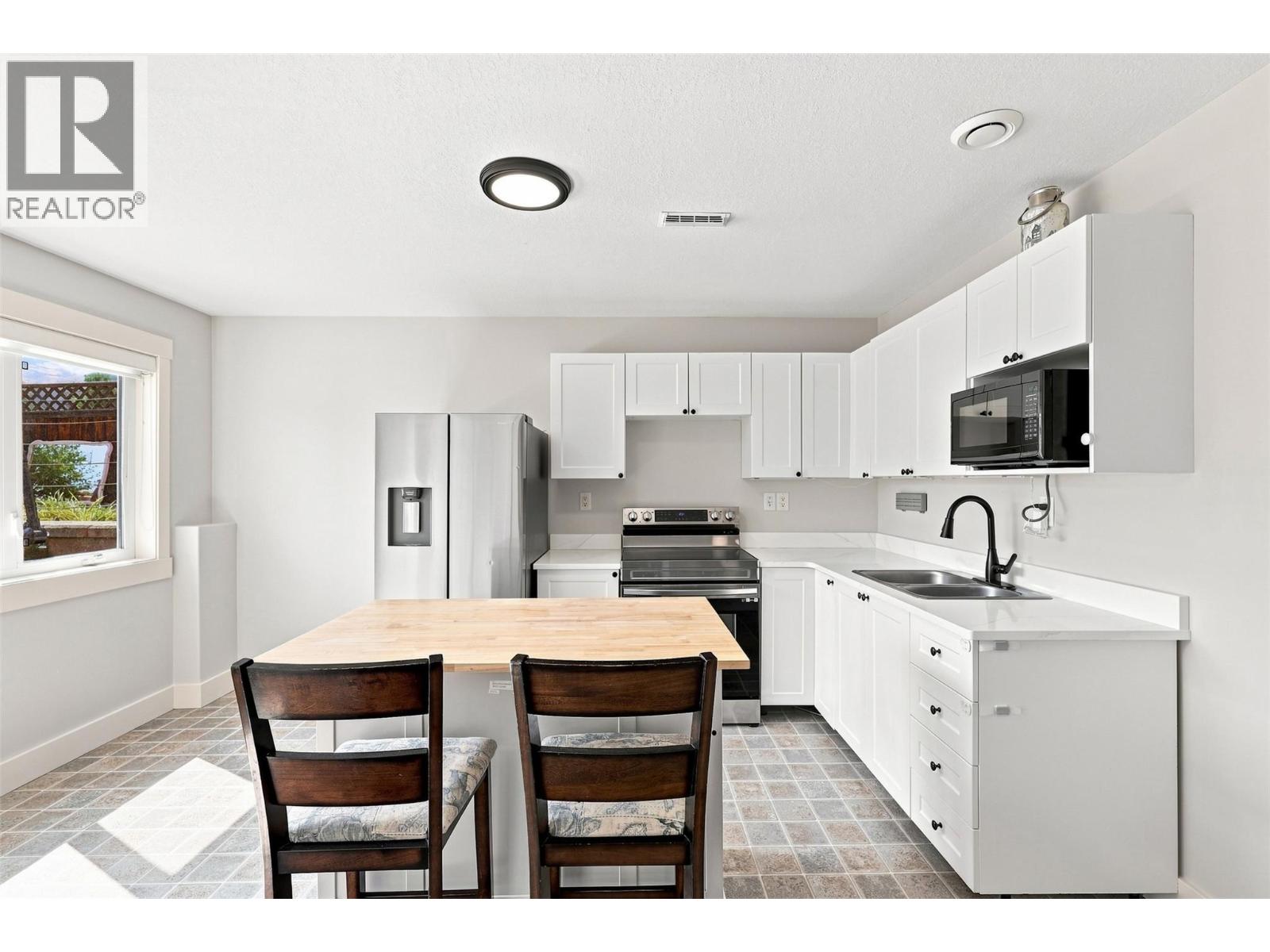 1167 Burgess Way, Kamloops, British Columbia  V1S 1S9 - Photo 34 - 10393606