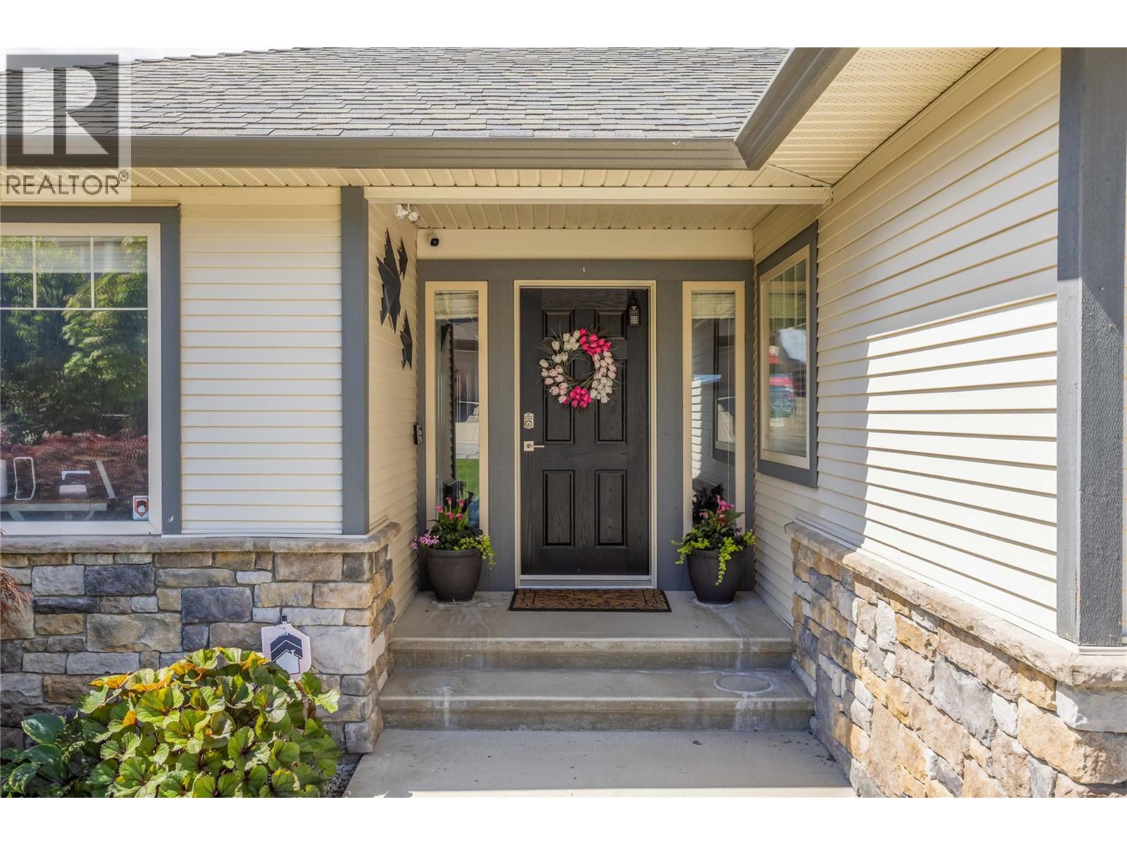 2493 Ironridge Road, West Kelowna, British Columbia  V4T 2Y4 - Photo 2 - 10396679