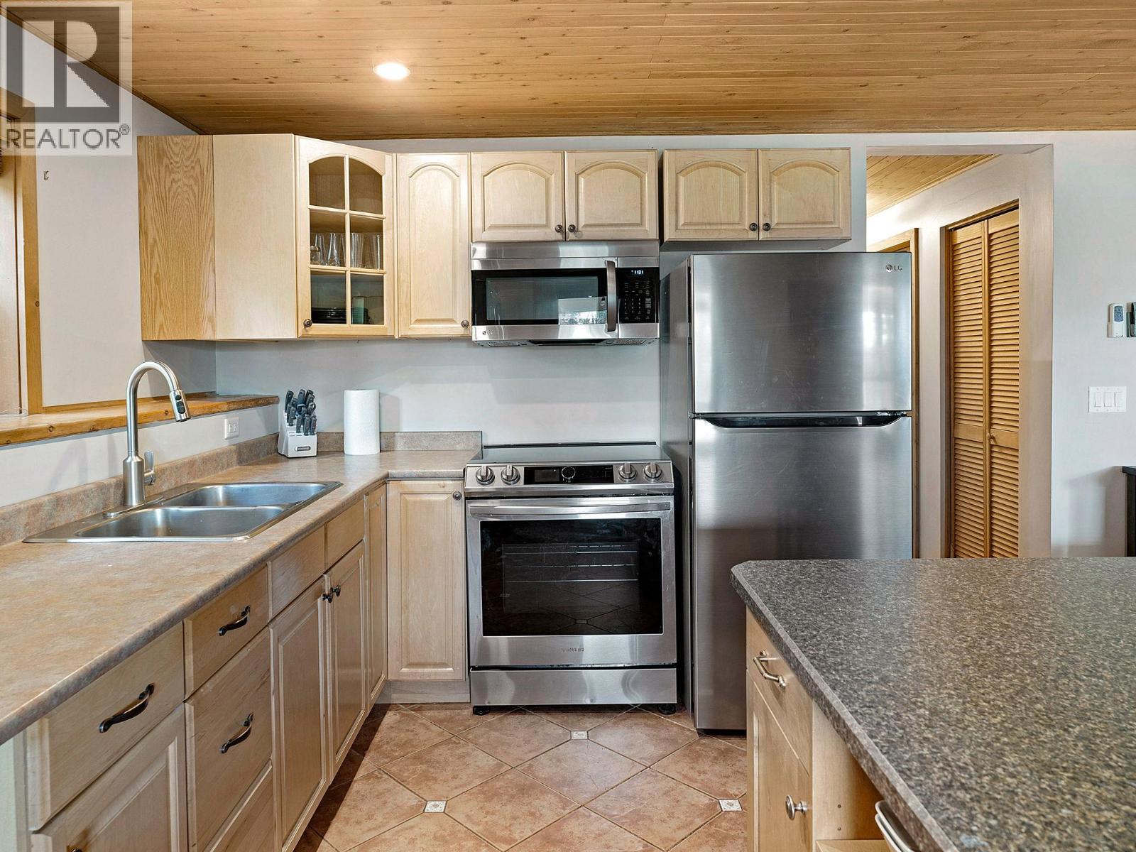 4833 Snow Pines Road, Big White, British Columbia  V1P 1T4 - Photo 24 - 10397120