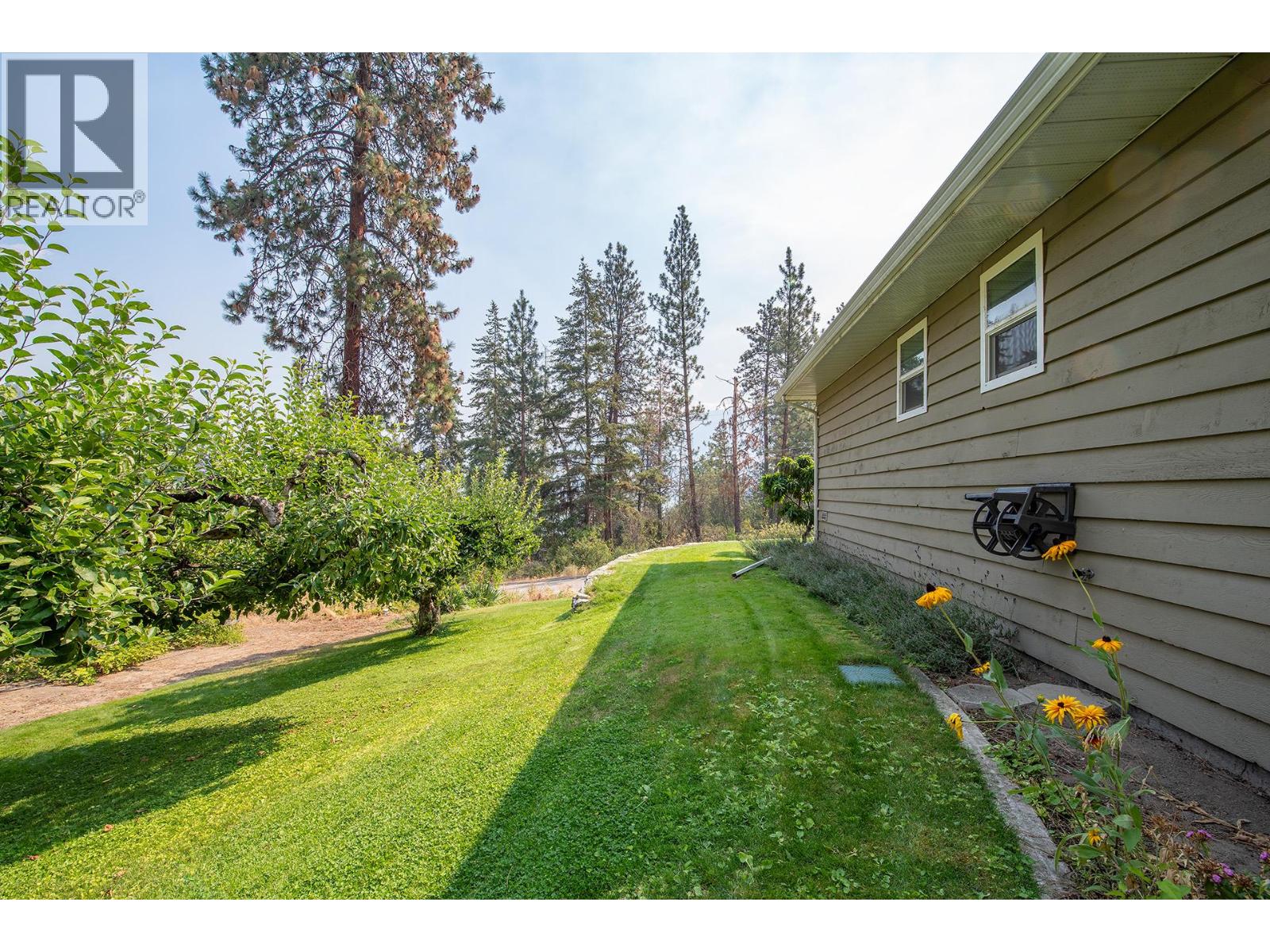 12692 Ponderosa Drive, Lake Country, British Columbia  V4V 2G9 - Photo 10 - 10396863