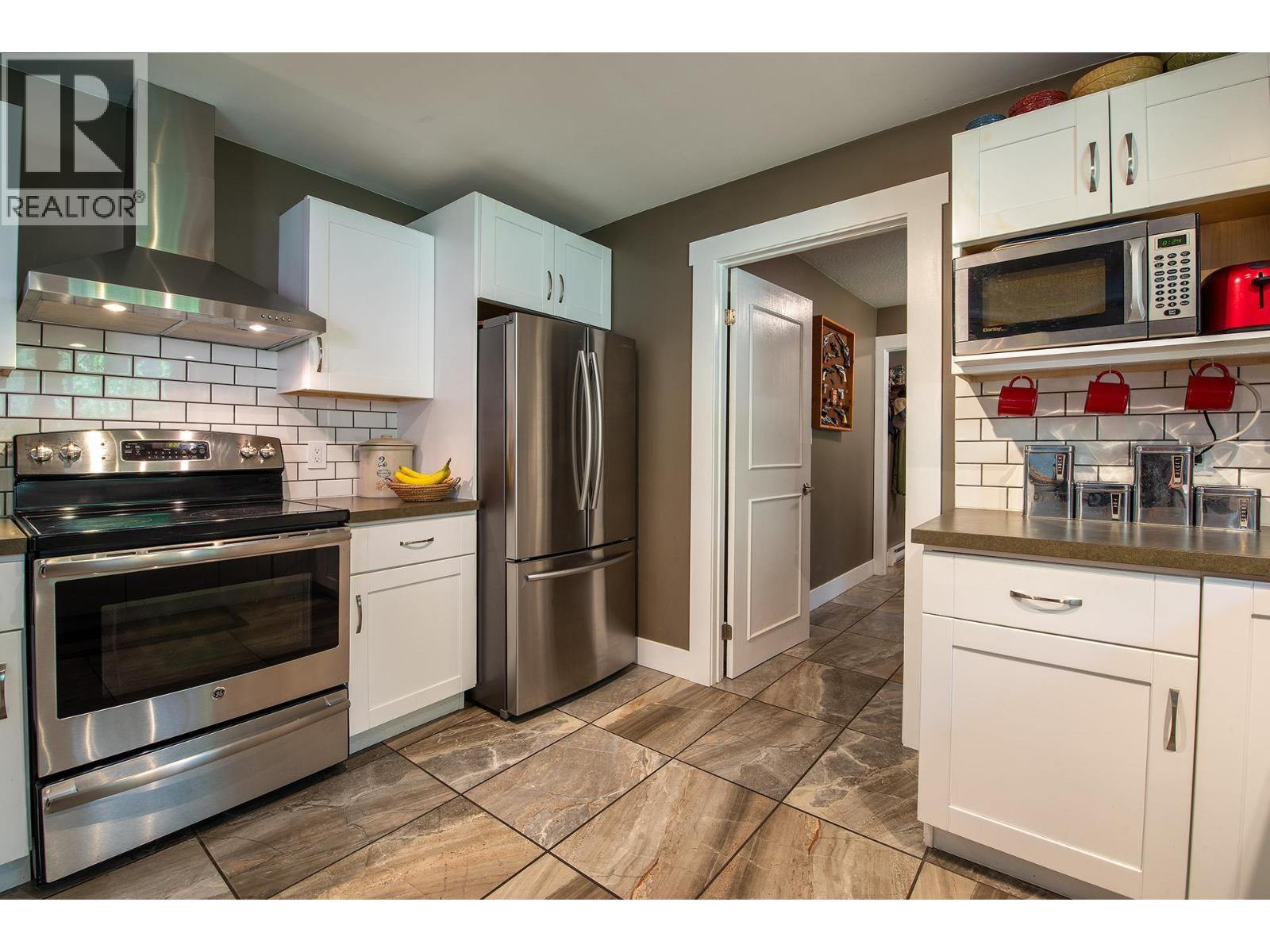 12692 Ponderosa Drive, Lake Country, British Columbia  V4V 2G9 - Photo 23 - 10396863