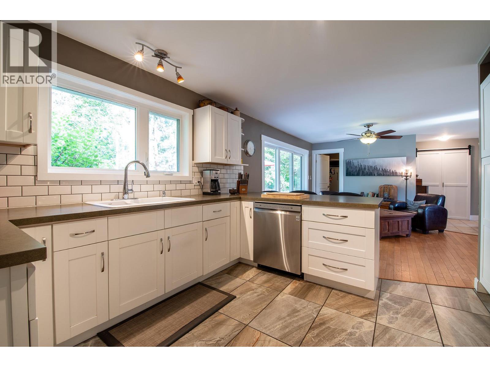 12692 Ponderosa Drive, Lake Country, British Columbia  V4V 2G9 - Photo 25 - 10396863