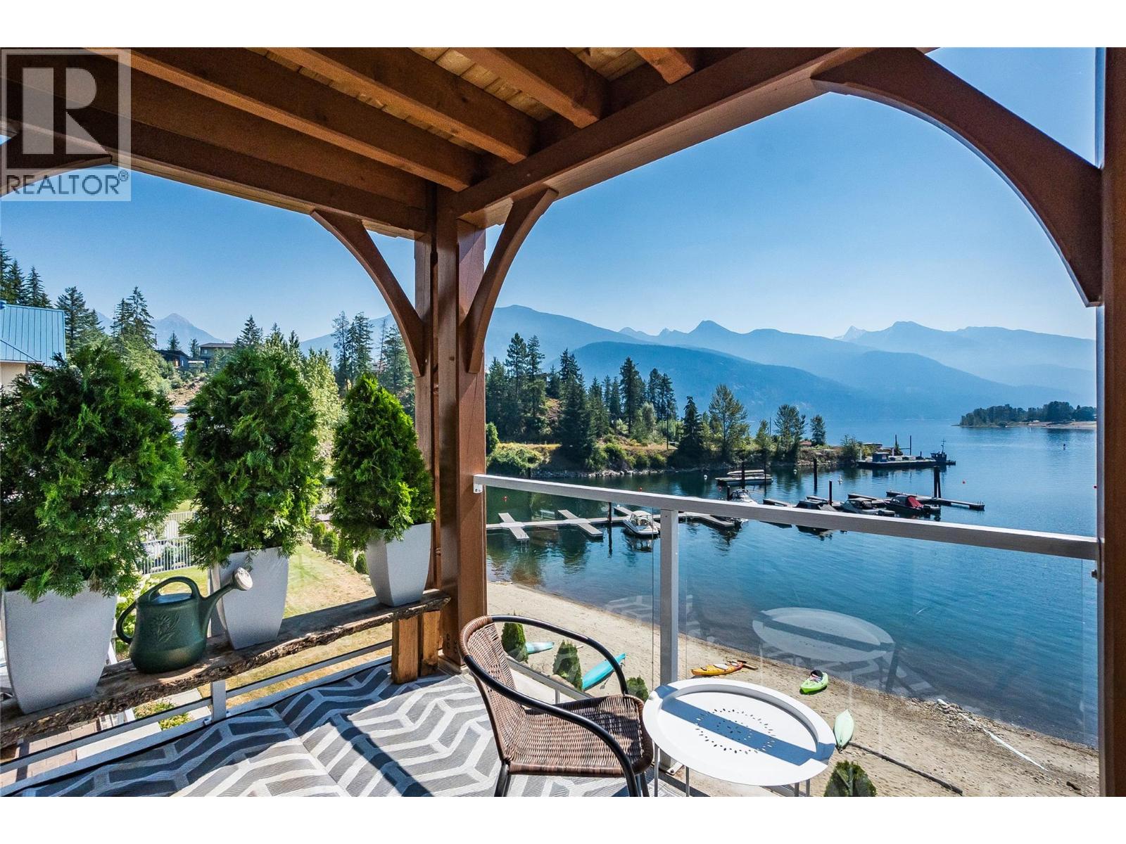 550 Rainbow Drive Unit# 209, Kaslo, British Columbia  V0G 1M0 - Photo 1 - 10397040