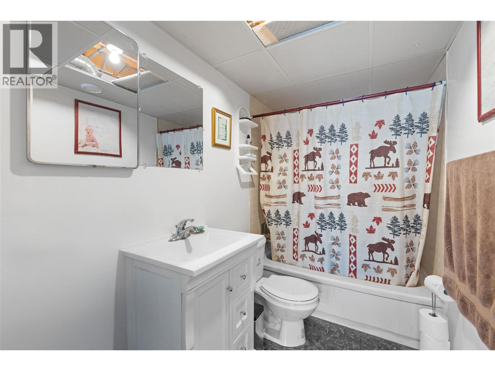 7114 Goshawk Road, Kelowna, British Columbia  V1P 1H9 - Photo 22 - 10397169