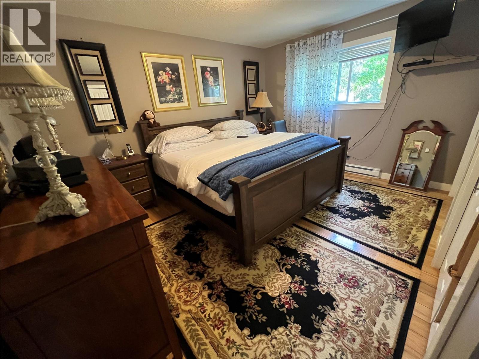 3765 Crestview Road, Creston, British Columbia  V0B 1G2 - Photo 11 - 10396899