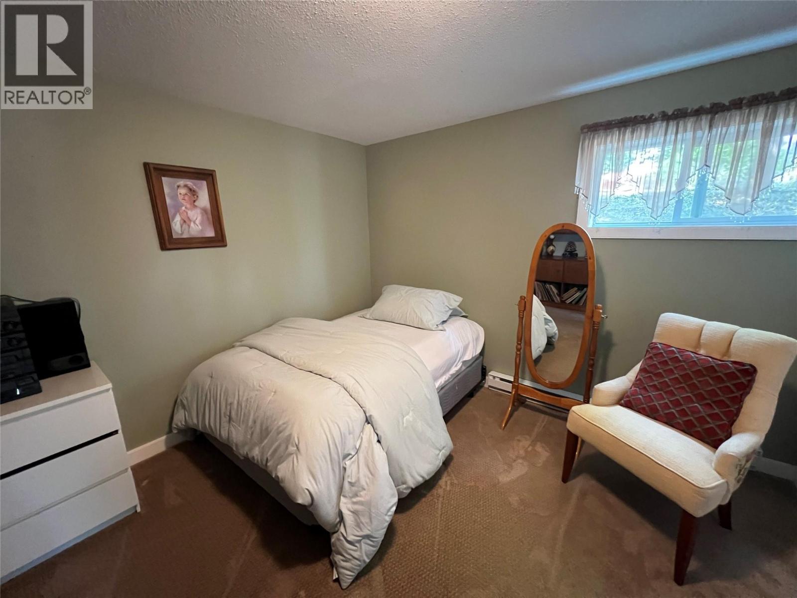 3765 Crestview Road, Creston, British Columbia  V0B 1G2 - Photo 13 - 10396899