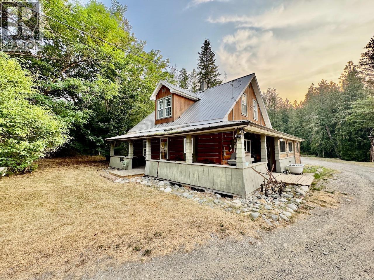 159 North Fork Road, Cherryville, British Columbia  V0E 2G3 - Photo 24 - 10396475