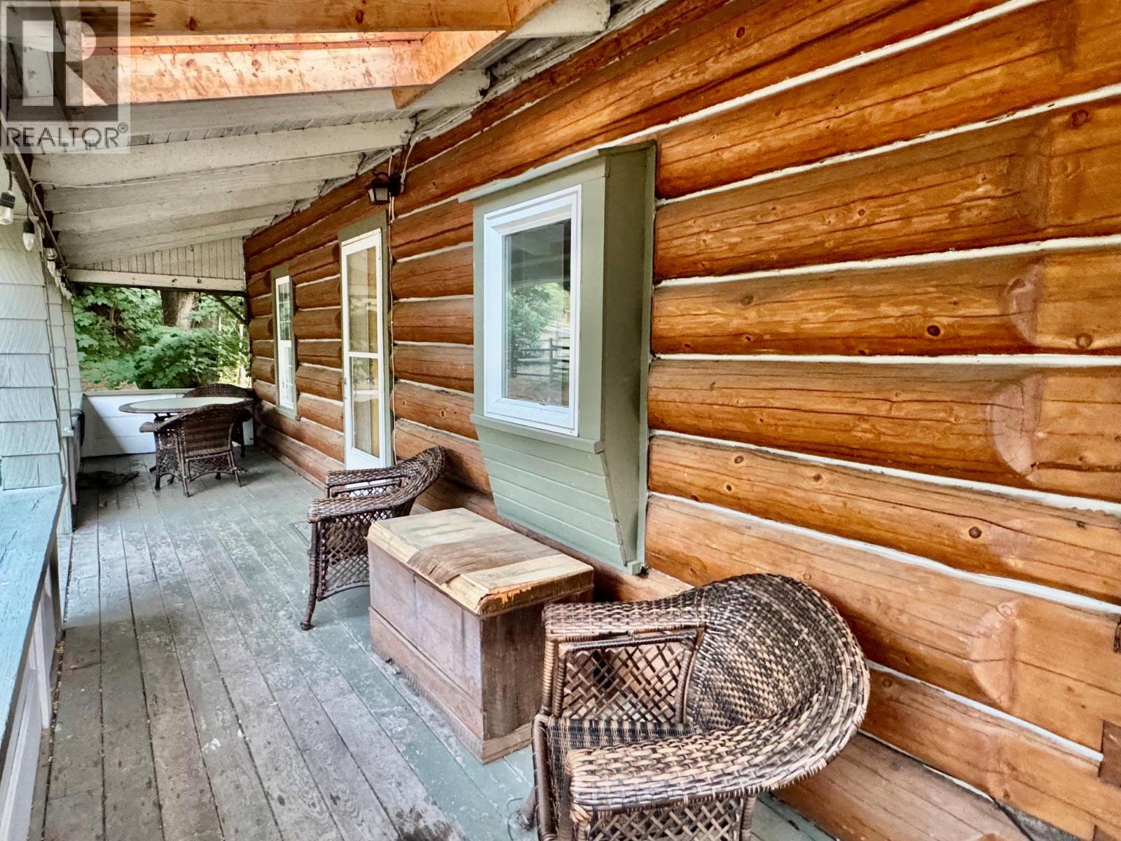 159 North Fork Road, Cherryville, British Columbia  V0E 2G3 - Photo 3 - 10396475