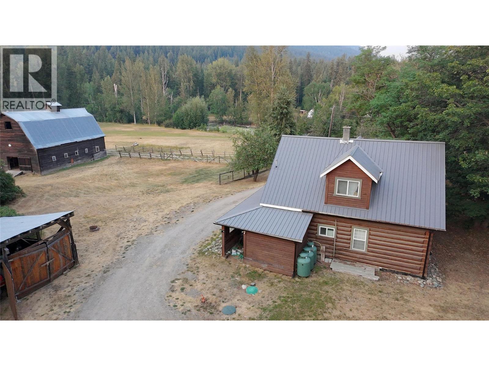 159 North Fork Road, Cherryville, British Columbia  V0E 2G3 - Photo 30 - 10396475