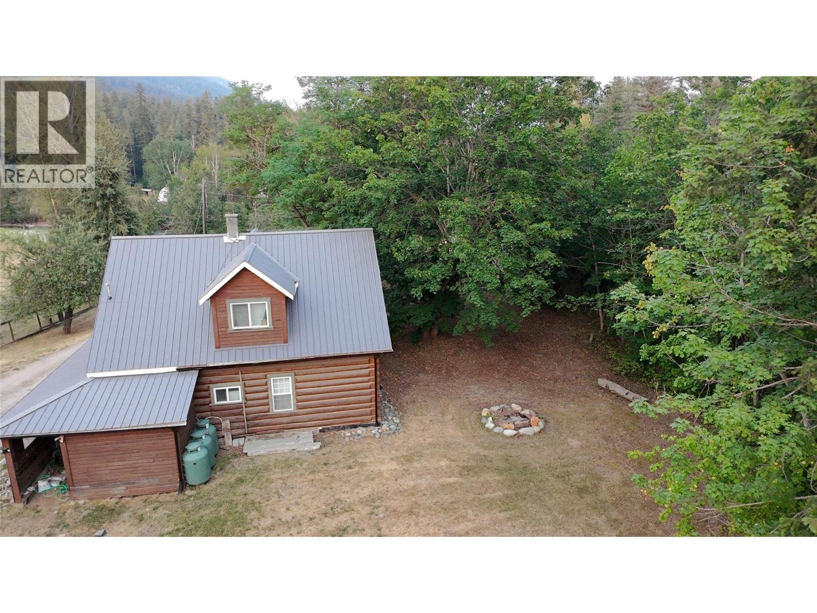 159 North Fork Road, Cherryville, British Columbia  V0E 2G3 - Photo 31 - 10396475