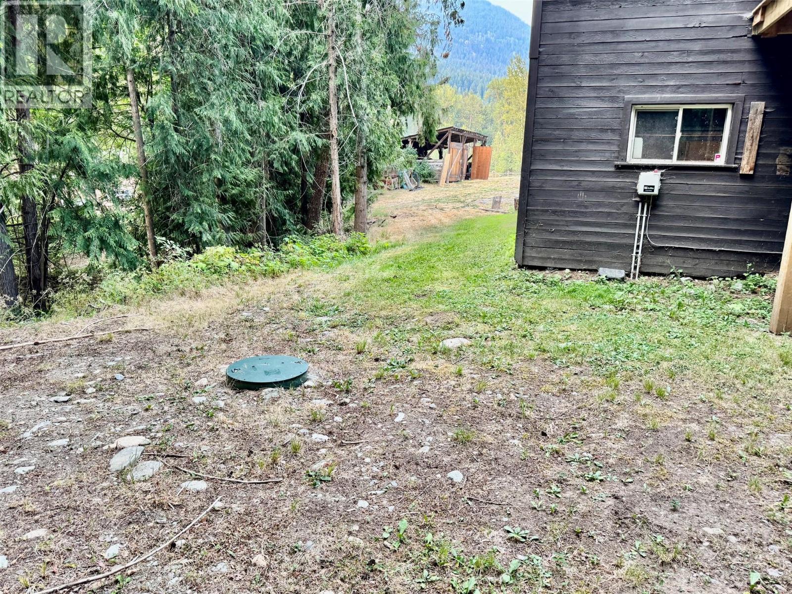 159 North Fork Road, Cherryville, British Columbia  V0E 2G3 - Photo 33 - 10396475