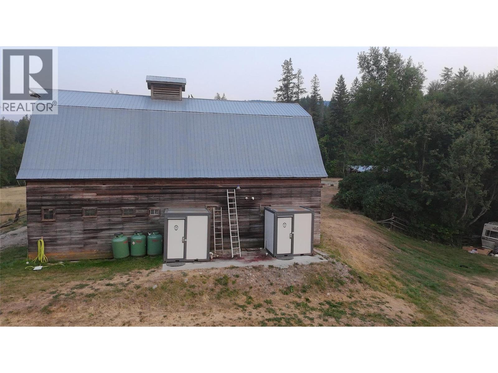 159 North Fork Road, Cherryville, British Columbia  V0E 2G3 - Photo 52 - 10396475
