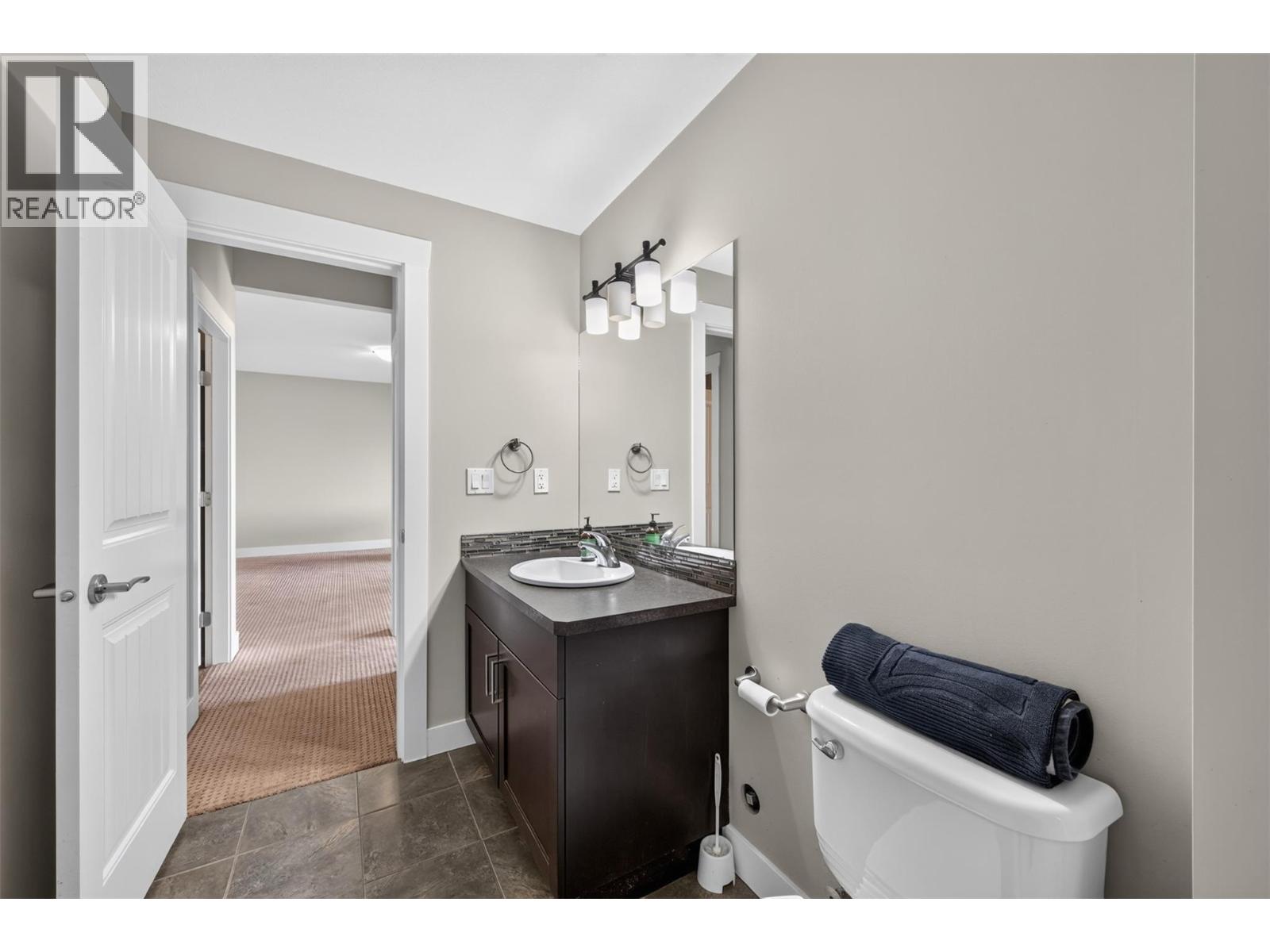 1040 Mt Revelstoke Place Unit# 14 Lot# 20, Vernon, British Columbia  V1B 4E3 - Photo 34 - 10397026