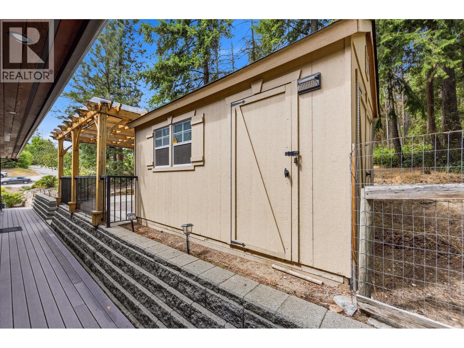 12002 Middleton Road, Lake Country, British Columbia  V4V 1G9 - Photo 64 - 10397064