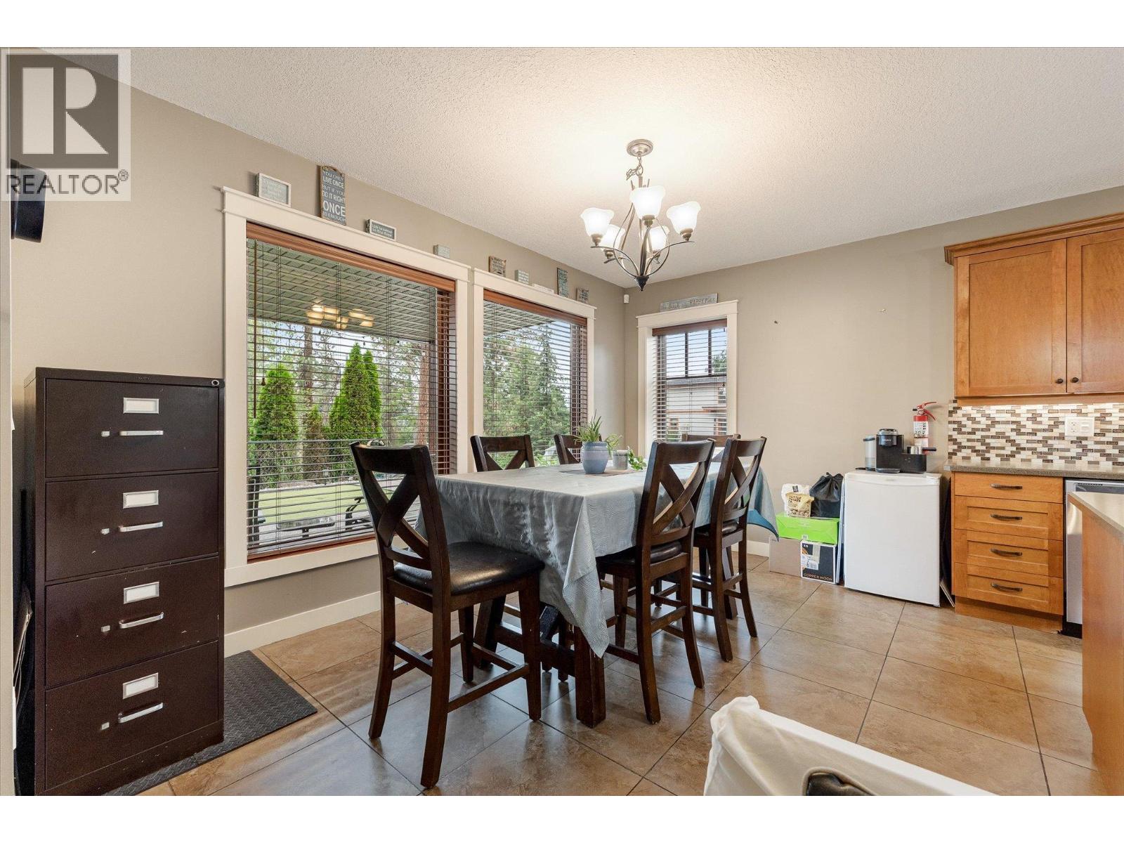 12002 Middleton Road, Lake Country, British Columbia  V4V 1G9 - Photo 72 - 10397064