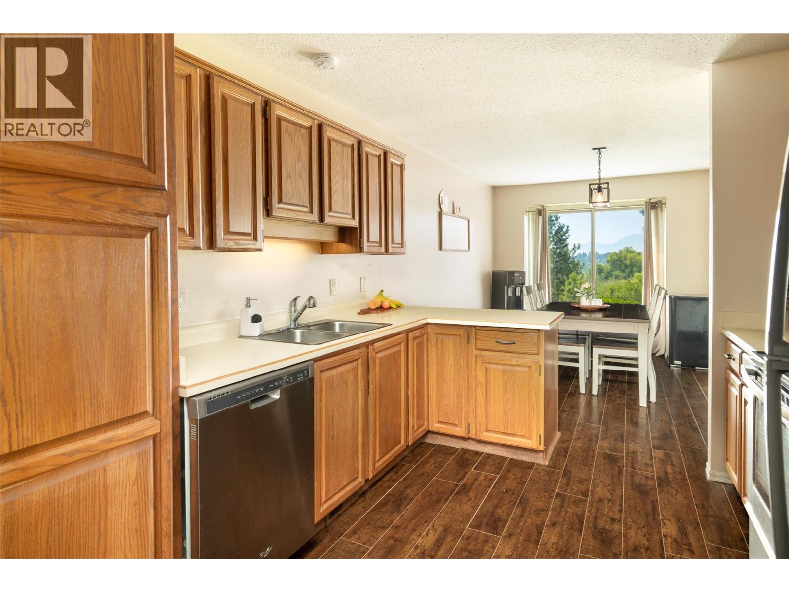 2226 Golf Course Drive, West Kelowna, British Columbia  V4T 2V4 - Photo 10 - 10396927
