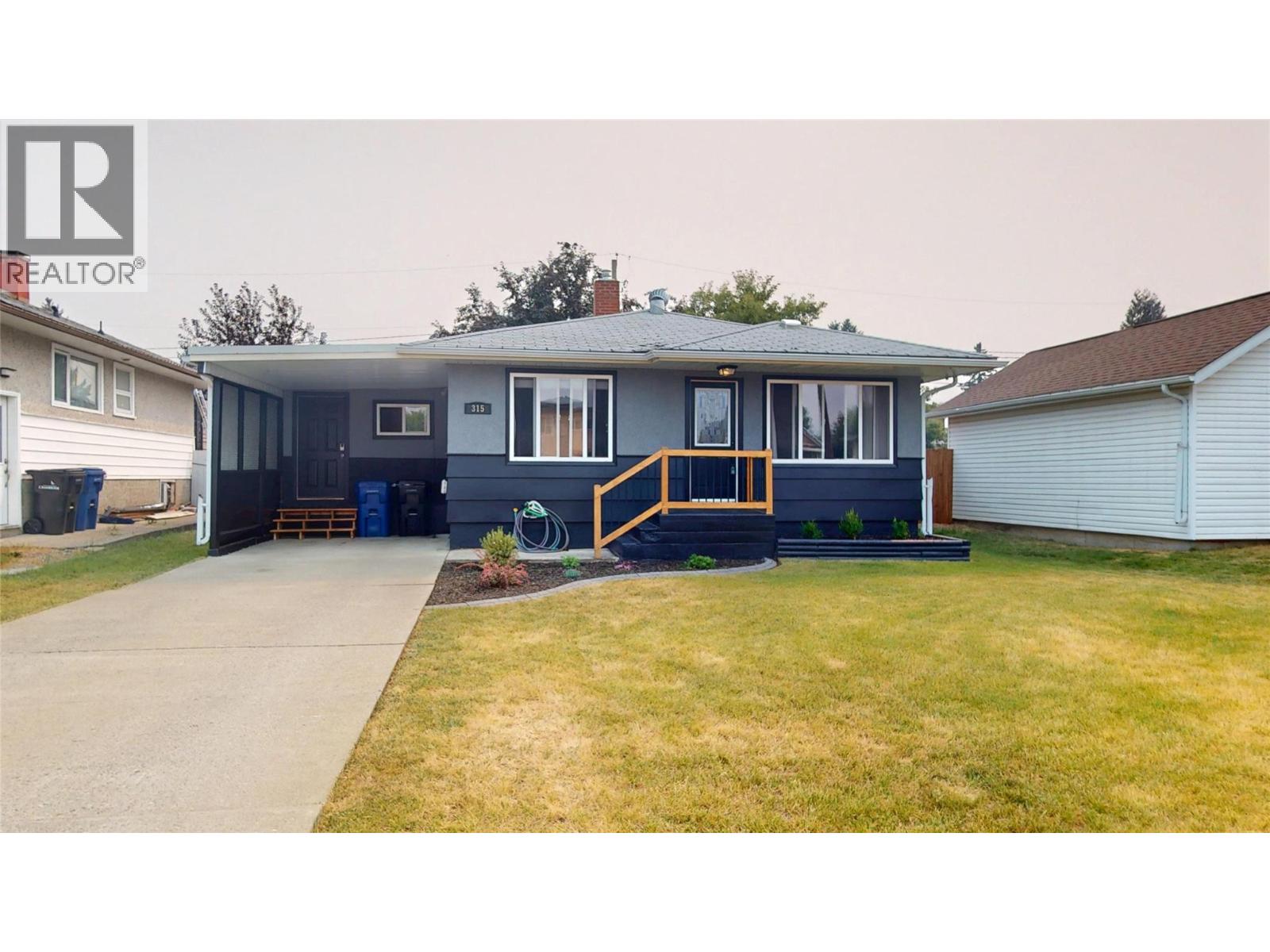 315 5 Street S, Cranbrook, British Columbia  V1C 1J5 - Photo 1 - 10397152