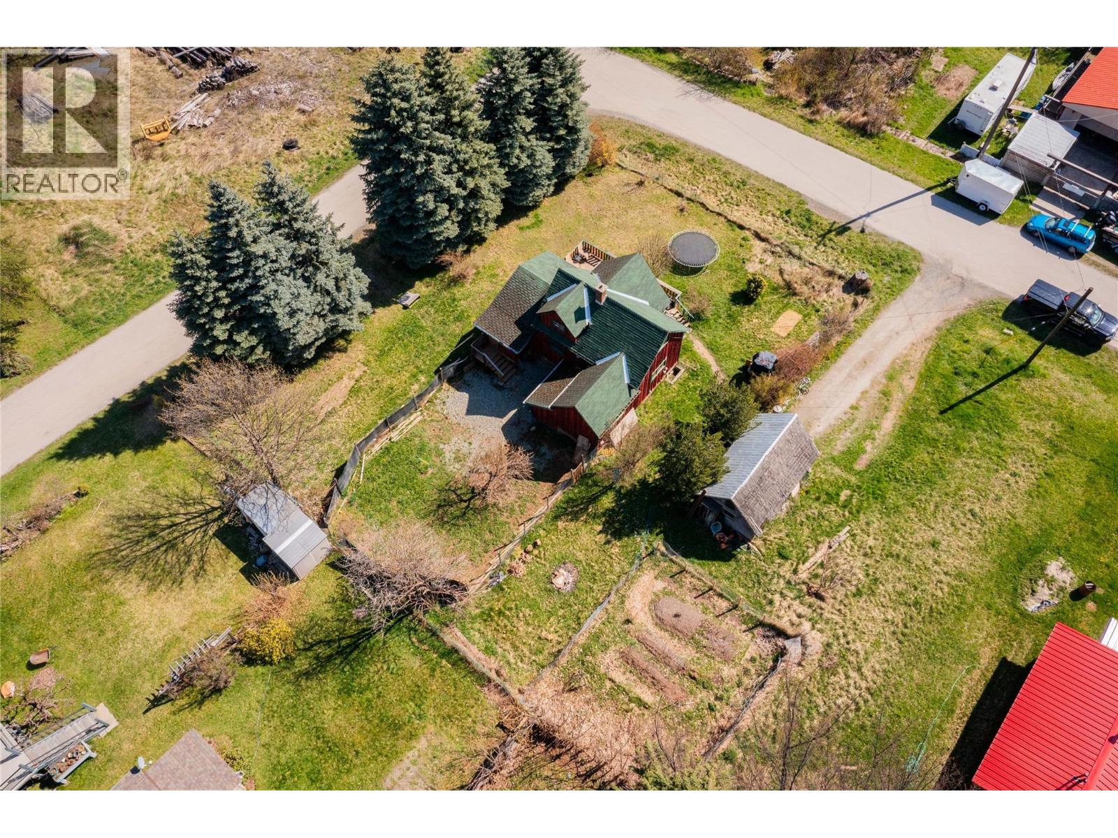 131 Washington Street N, Kaslo, British Columbia  V0G 1M0 - Photo 1 - 10396629
