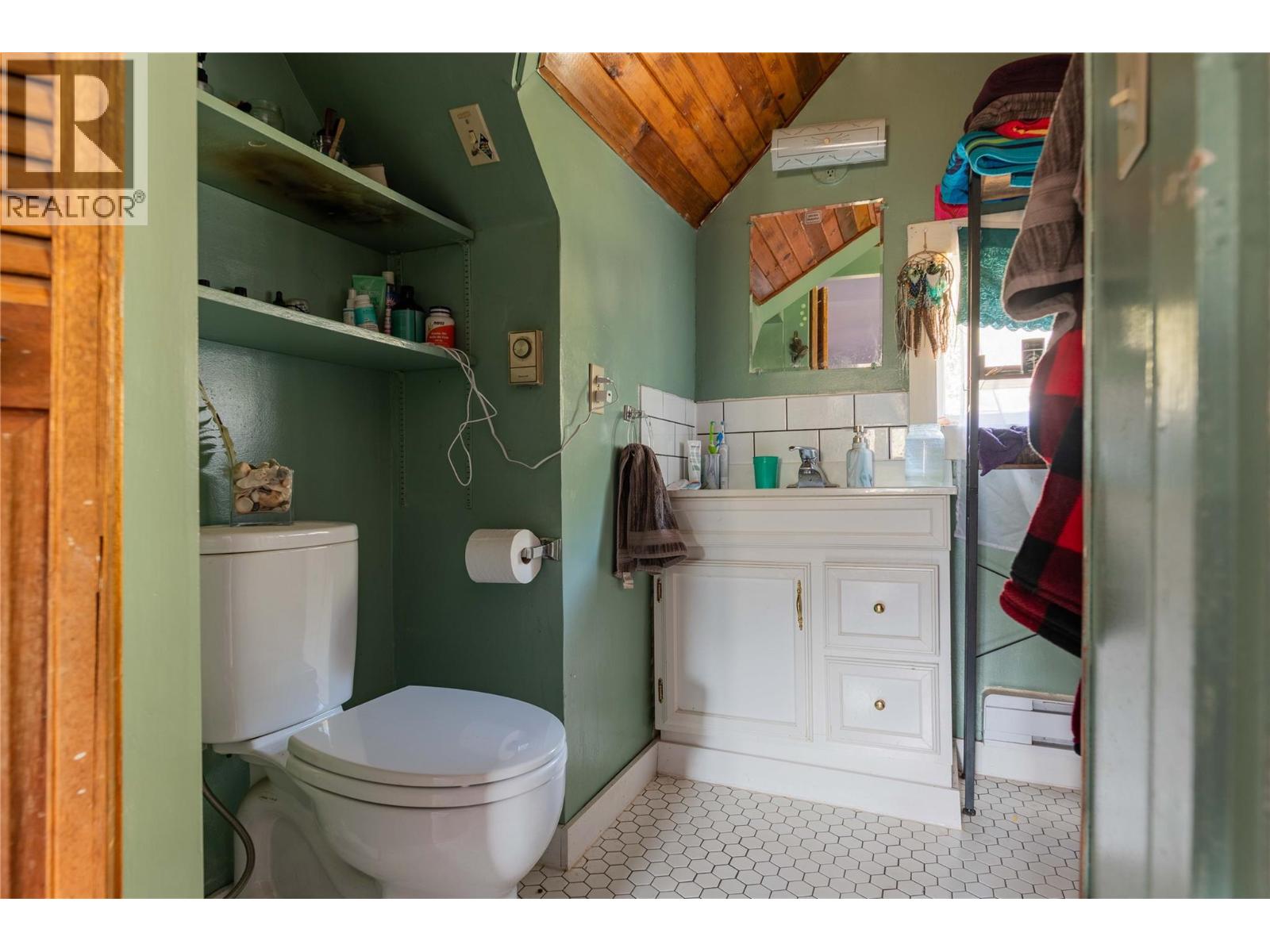 131 Washington Street N, Kaslo, British Columbia  V0G 1M0 - Photo 35 - 10396629