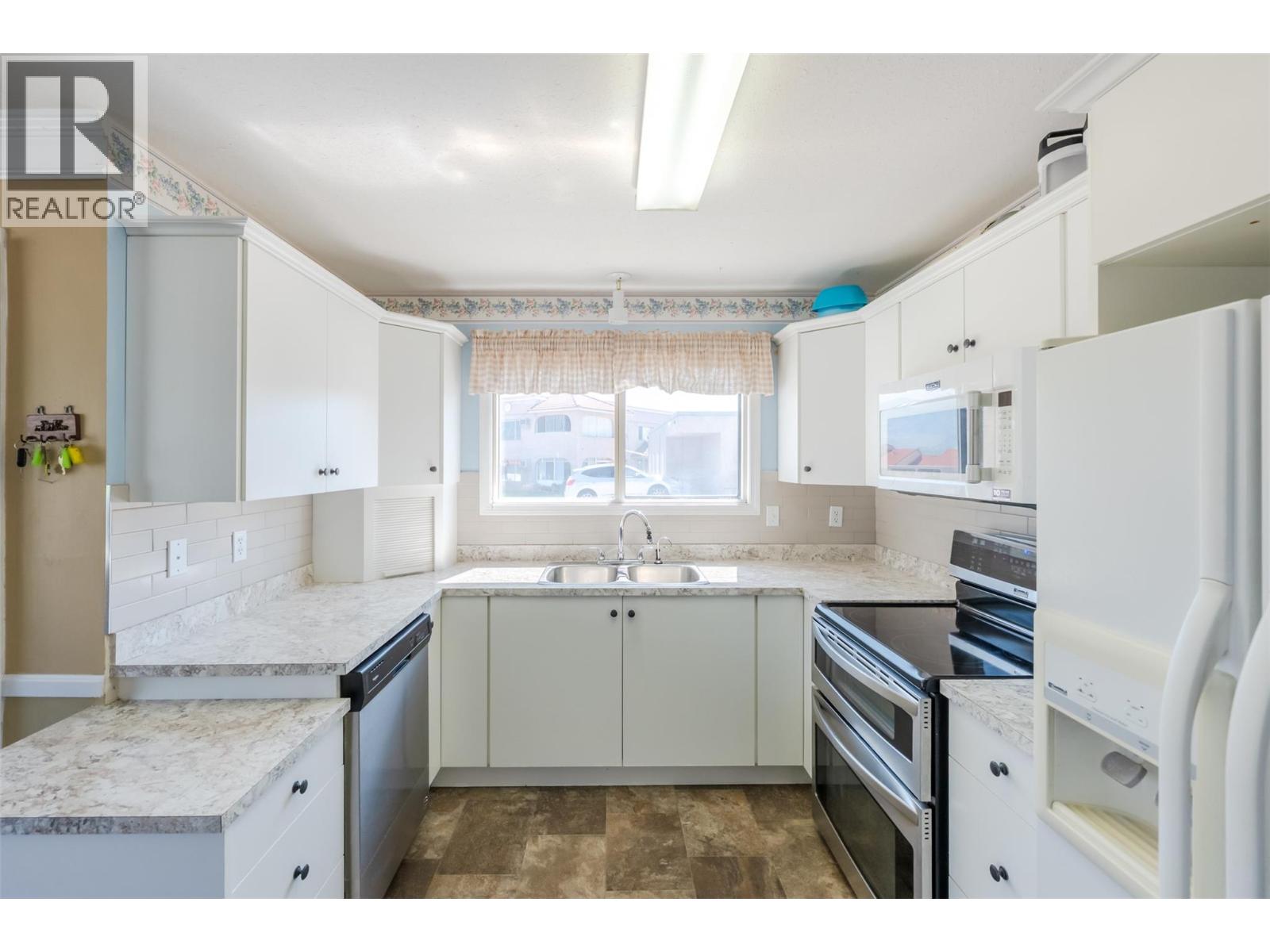 8006 Vedette Drive Unit# 104b, Osoyoos, British Columbia  V0H 1V0 - Photo 5 - 10396861