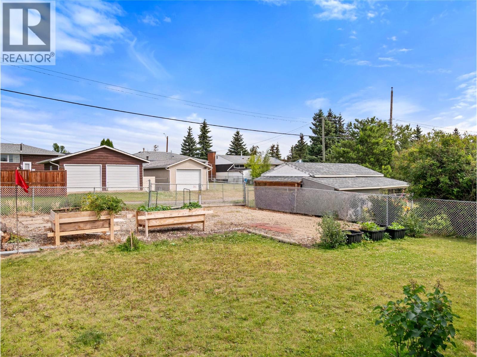 1324 93 Avenue, Dawson Creek, British Columbia  V1G 1E4 - Photo 19 - 10397207