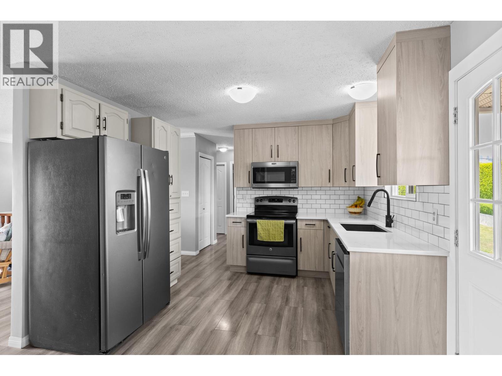1643 Traut Court, Kelowna, British Columbia  V1P 1E6 - Photo 10 - 10396991