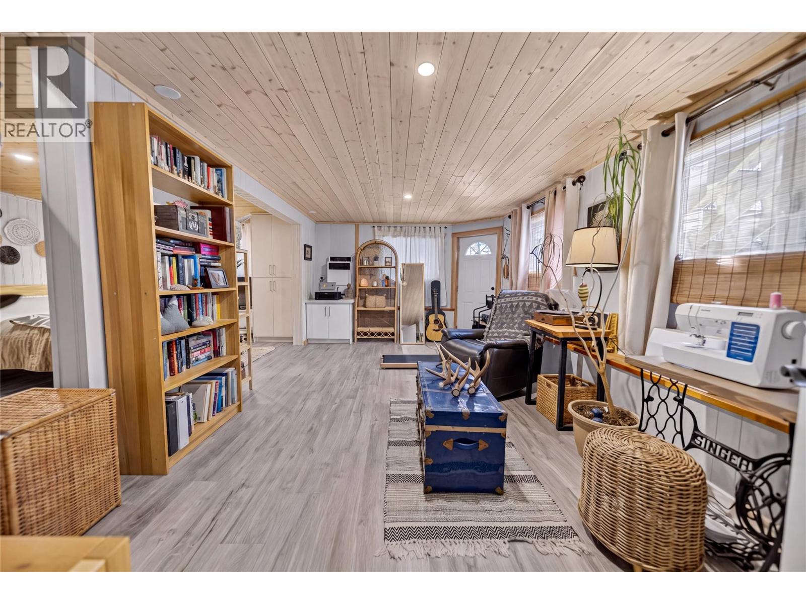 6740 Rosen Lake Road, Jaffray, British Columbia  V0B 1T0 - Photo 34 - 10396262