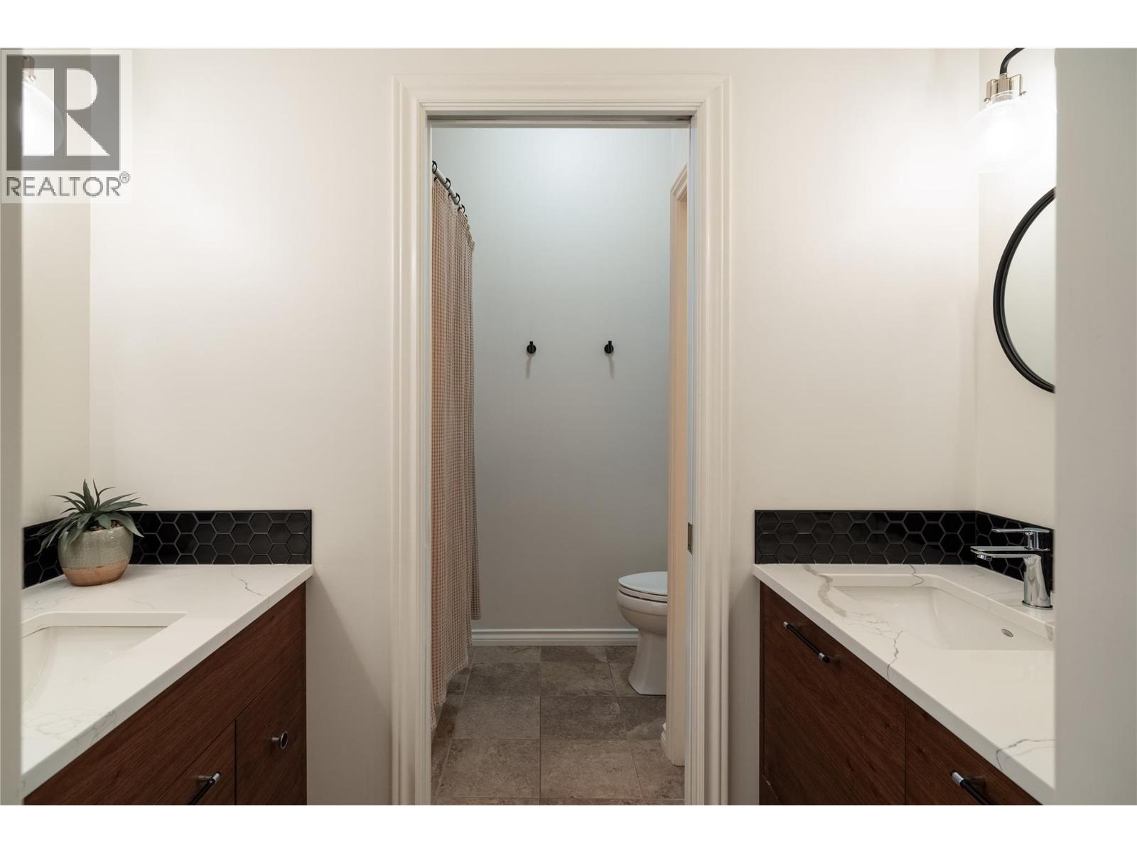 10 Bayview Heights, Coldstream, British Columbia  V1B 2B9 - Photo 41 - 10397134