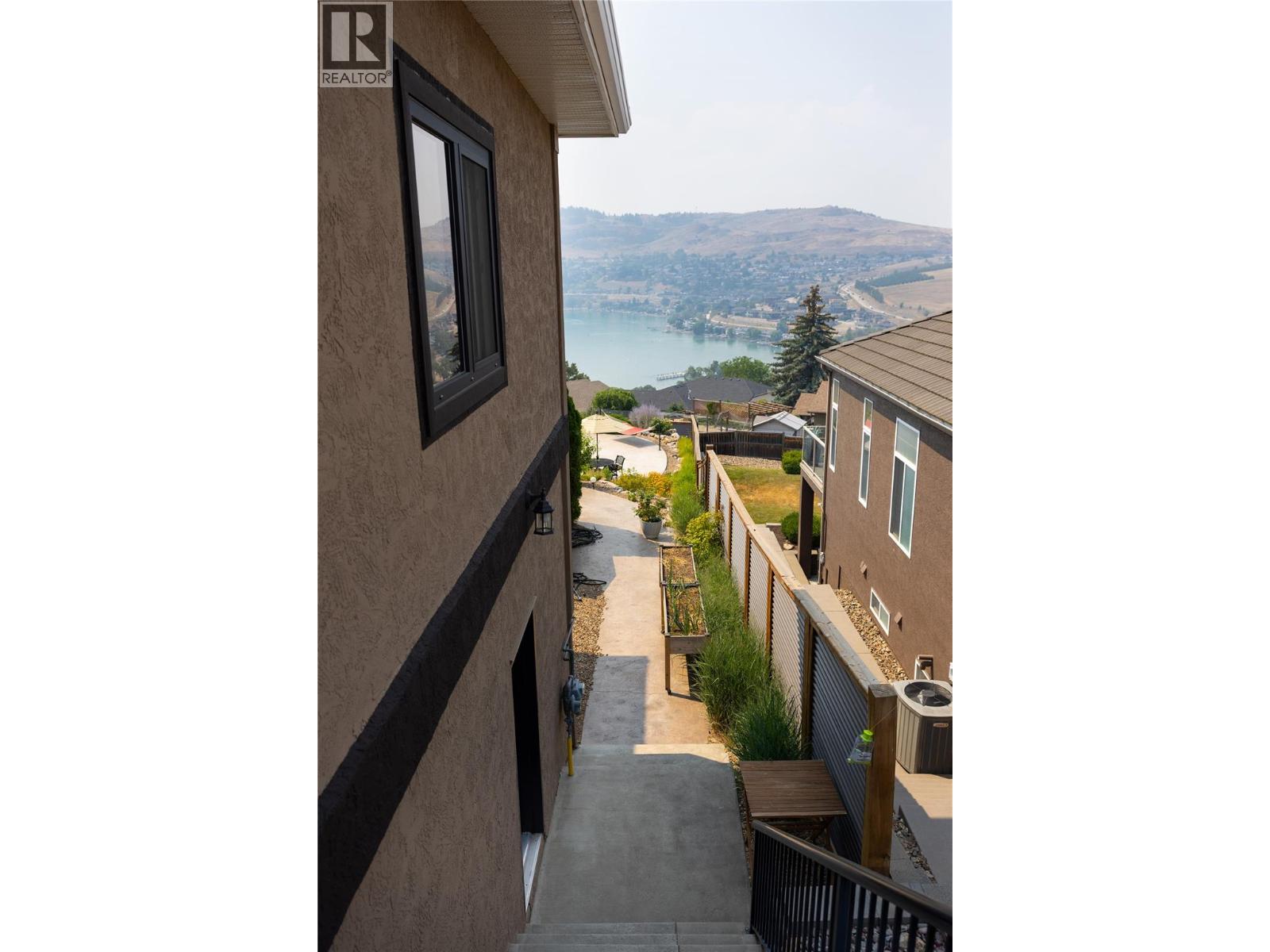 10 Bayview Heights, Coldstream, British Columbia  V1B 2B9 - Photo 67 - 10397134
