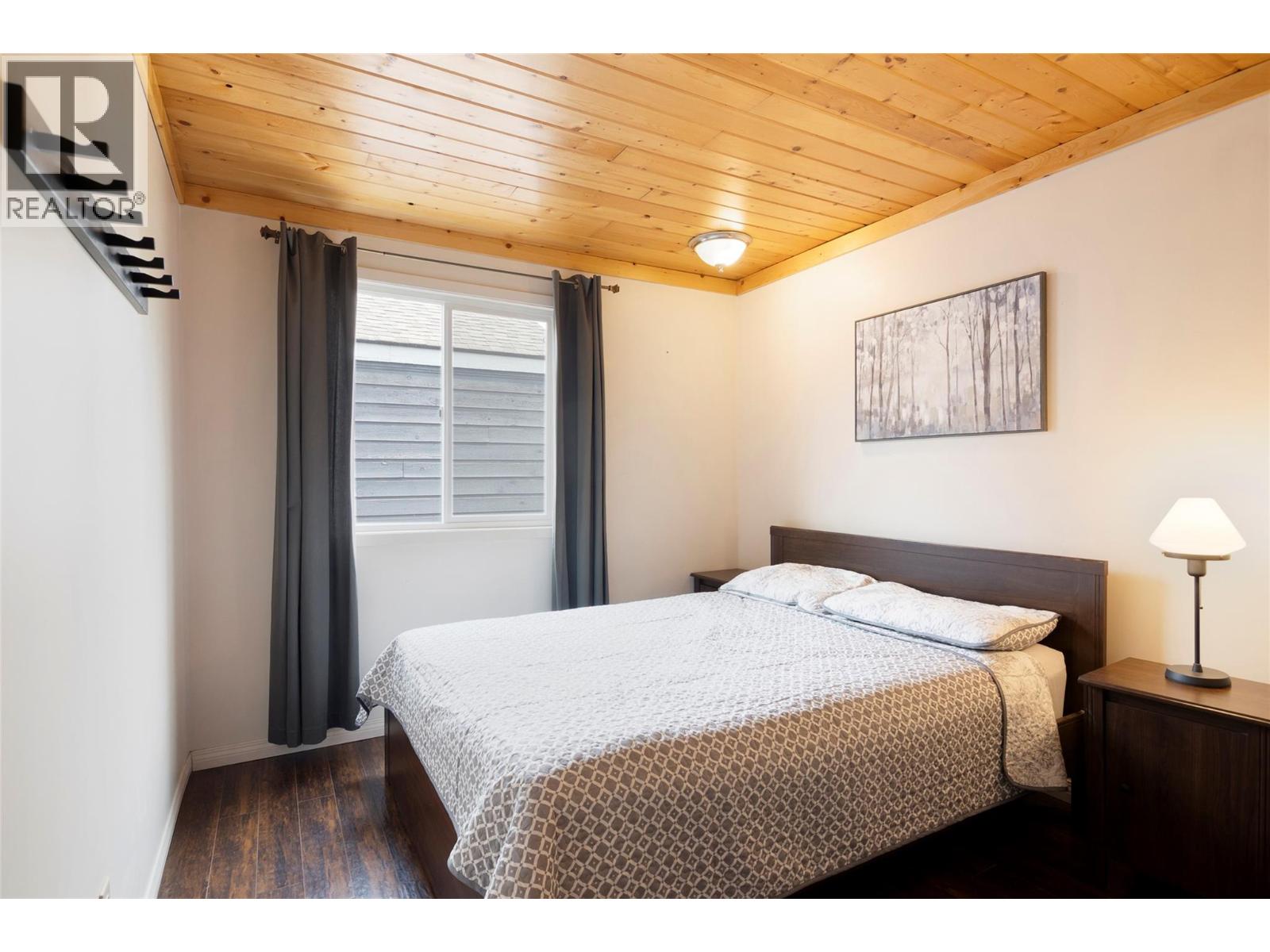 1852 Corbin Place, Revelstoke, British Columbia  V0E 2S0 - Photo 26 - 10397075