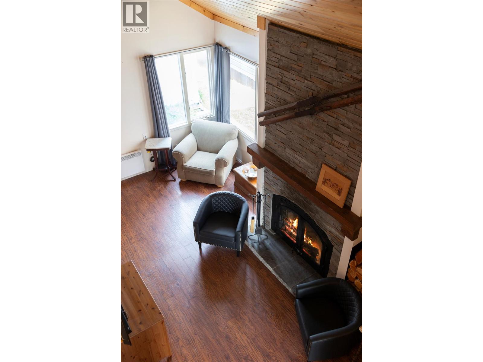 1852 Corbin Place, Revelstoke, British Columbia  V0E 2S0 - Photo 28 - 10397075
